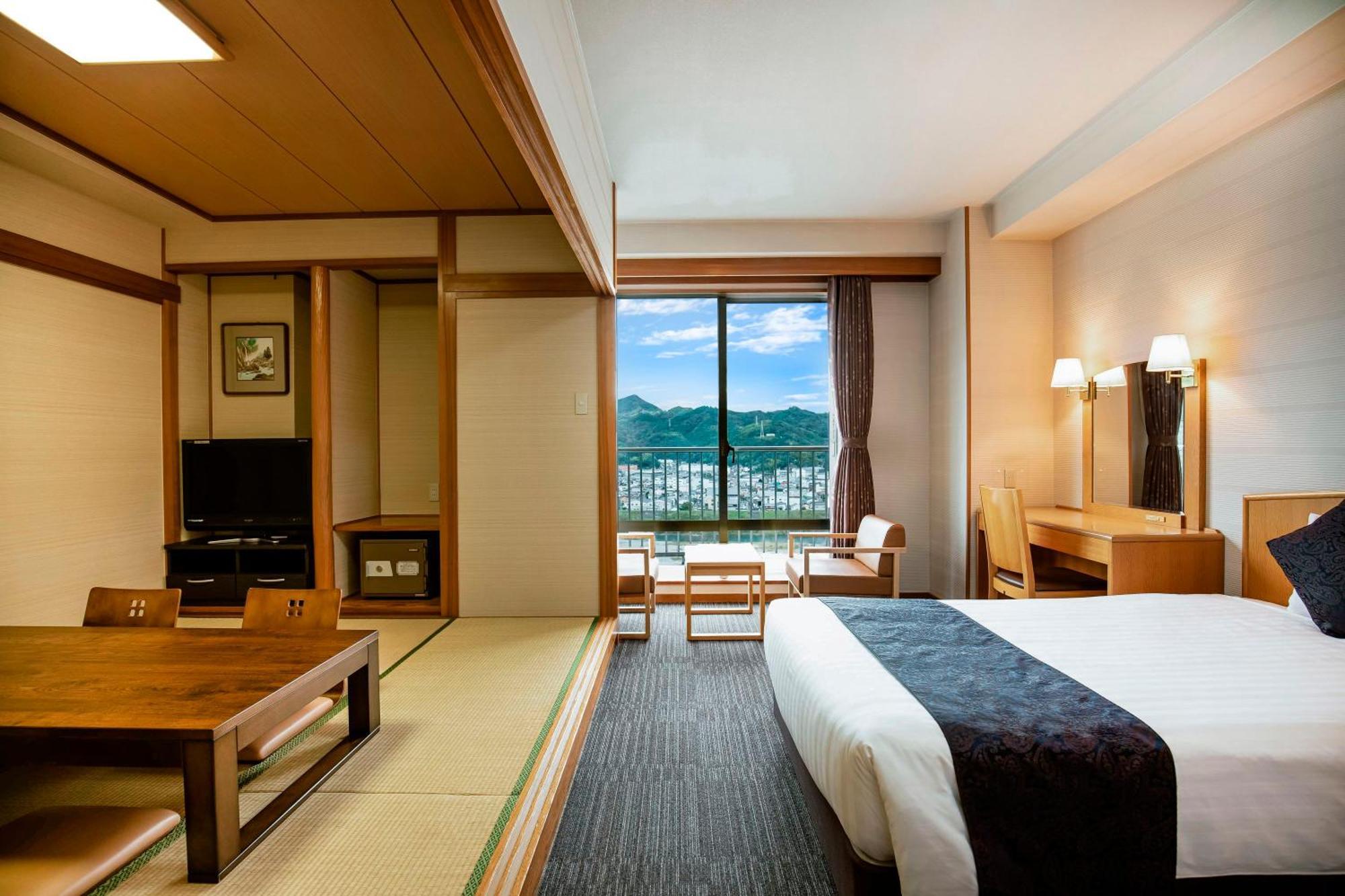 Kamenoi Hotel Kochi Ino Екстериор снимка